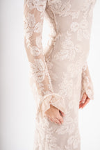 ABITO MANICOTTI RICAMI