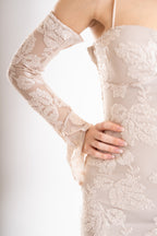 ABITO MANICOTTI RICAMI